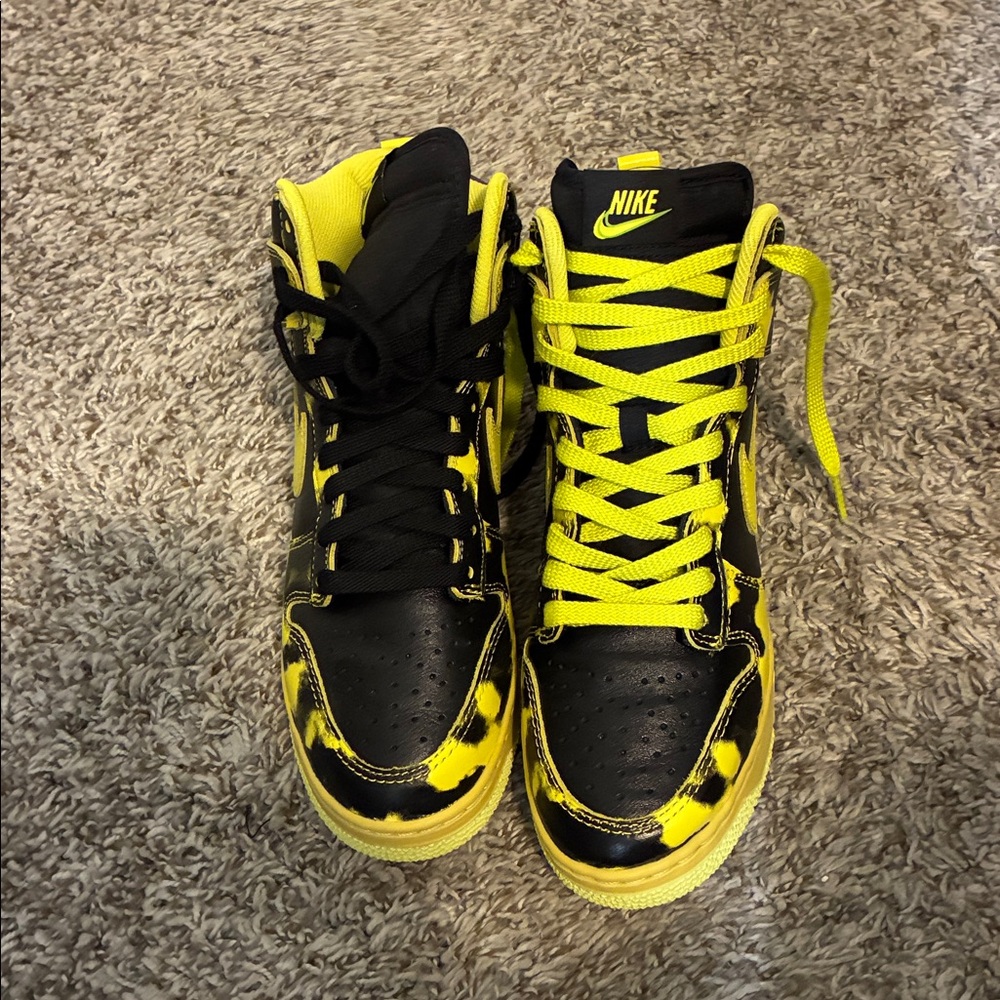 Nike Dunk High 1985
Yellow Acid Wash